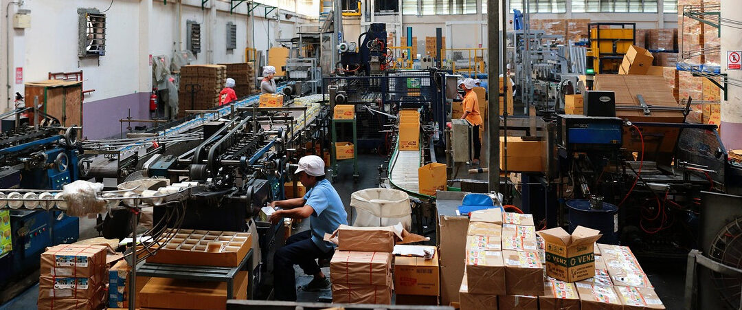 remote access software can benefit manufacturing - image by Ekkasit Chaingam/Pixabay